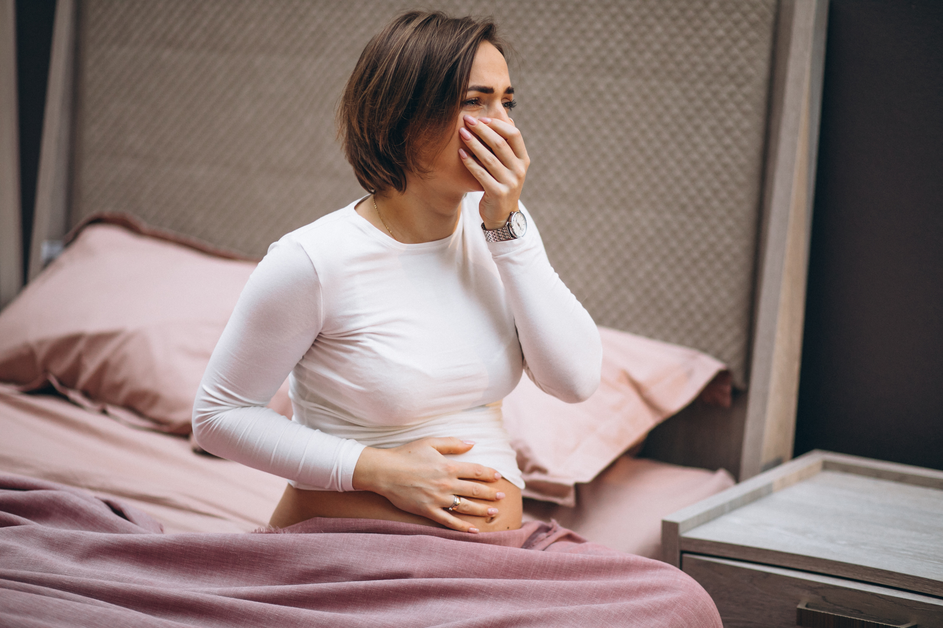 Pregnancy Gingivitis: Causes, Symptoms, and Treatment for Bloody Gums